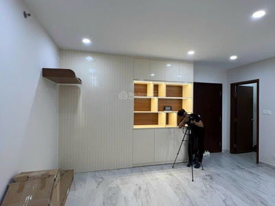 Sunrise City, Vietnam Sunrise City, Vietnam