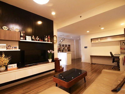 Sunrise City, Vietnam  Sunrise City, Vietnam