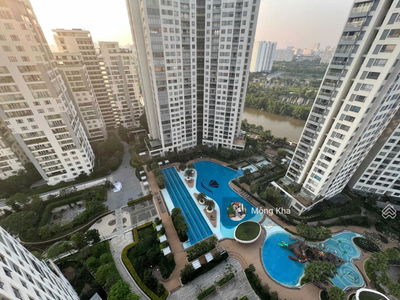 Diamond Island, Vietnam Diamond Island, Vietnam