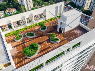 The Peak, Vietnam The Peak, Vietnam