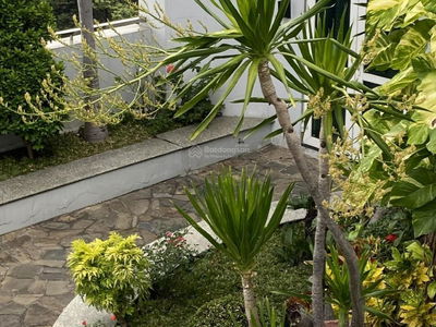 Phu Nhuan Building, Vietnam Phu Nhuan Building, Vietnam