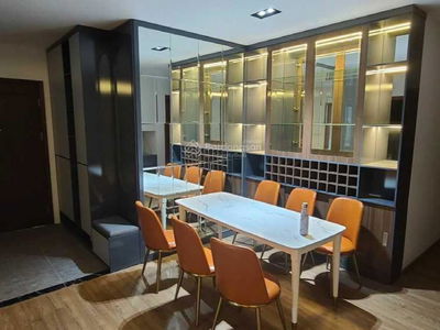 Golden Palace, Vietnam Golden Palace, Vietnam