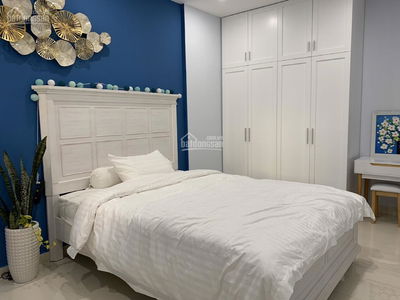 Republic Garden, Vietnam Republic Garden, Vietnam