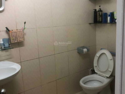 Le Thanh Nghi Street, Vietnam Le Thanh Nghi Street, Vietnam