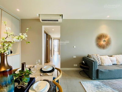 Zenith, Vietnam Zenith, Vietnam