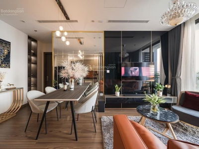 D'. Le Pont D'or - Hoang Cau, Vietnam D'. Le Pont D'or - Hoang Cau, Vietnam