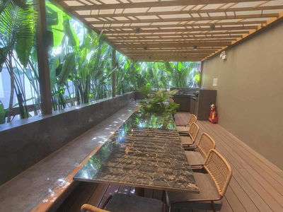 Zenith, Vietnam Zenith, Vietnam