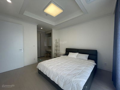 - Starlake Hanoi, Vietnam - Starlake Hanoi, Vietnam