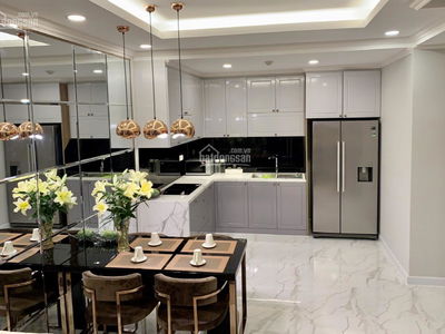 Sunrise City, Vietnam Sunrise City, Vietnam