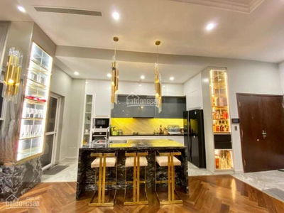 Sunrise City, Vietnam Sunrise City, Vietnam