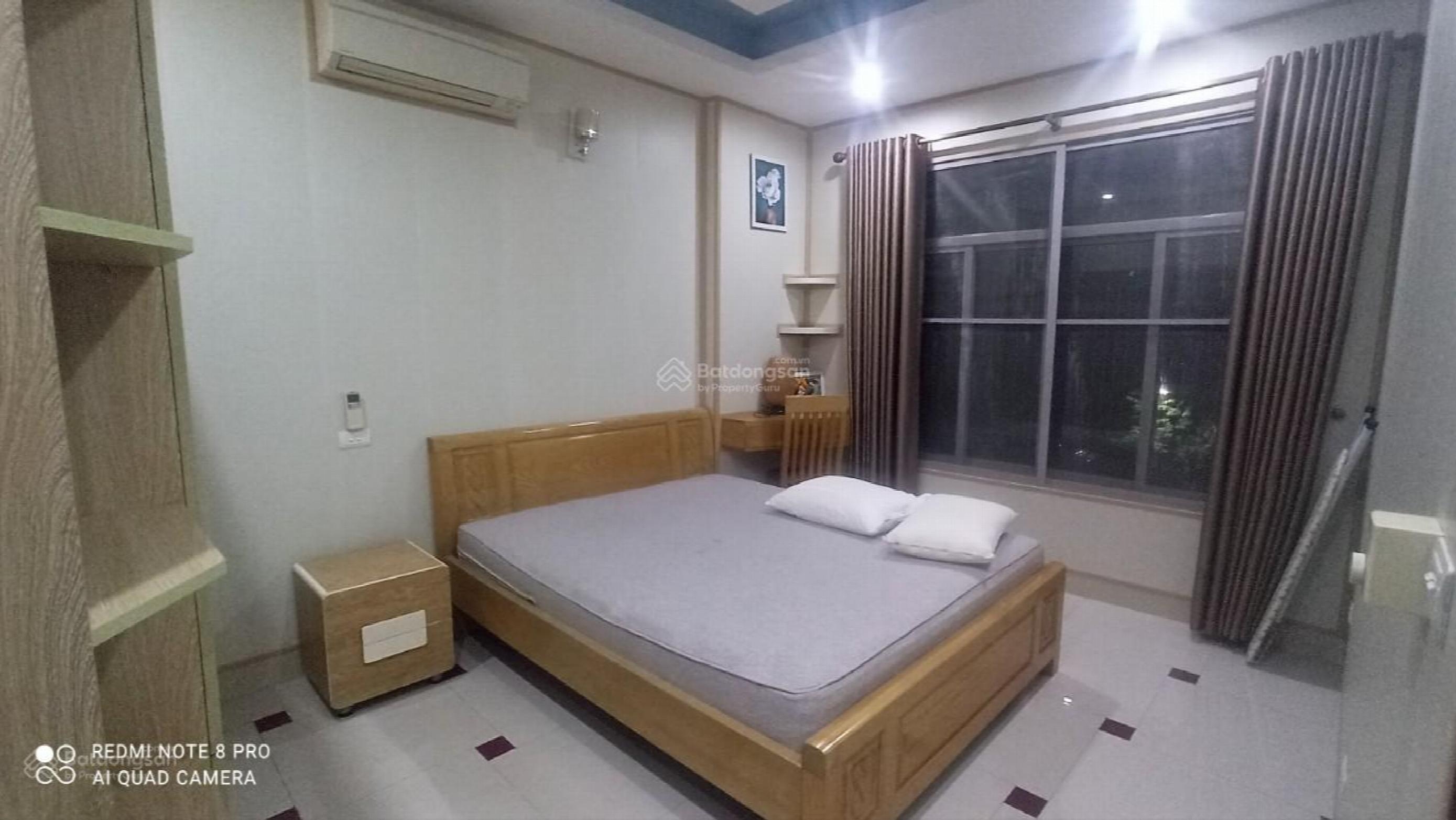 Ton That Thiep Street, Vietnam Ton That Thiep Street, Vietnam