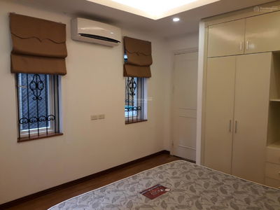 Quan Thanh Street, Vietnam Quan Thanh Street, Vietnam