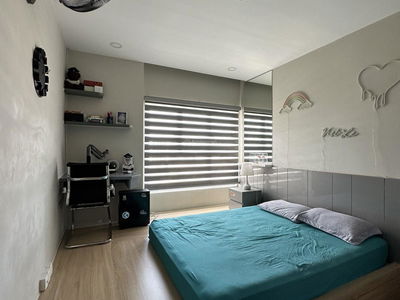 Sunrise City, Vietnam Sunrise City, Vietnam