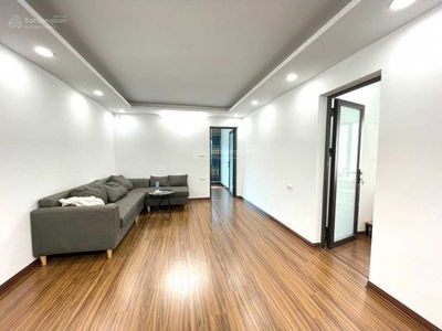 Nghia Tan Street, Vietnam Nghia Tan Street, Vietnam