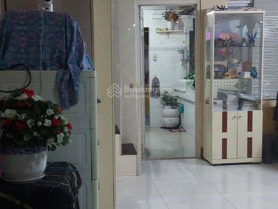 Ben Van Don Street, Vietnam Ben Van Don Street, Vietnam