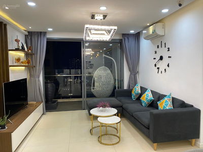 Blue Sapphire Binh Phu, Vietnam Blue Sapphire Binh Phu, Vietnam