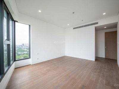 The River Thu Thiem, Vietnam The River Thu Thiem, Vietnam