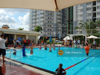 Him Lam Cho Lon, Vietnam Him Lam Cho Lon, Vietnam