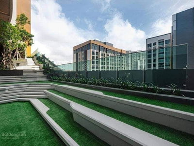 Of The Sun, Vietnam Of The Sun, Vietnam