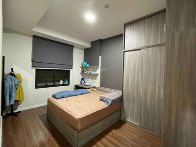 Jamila Khang Dien, Vietnam Jamila Khang Dien, Vietnam