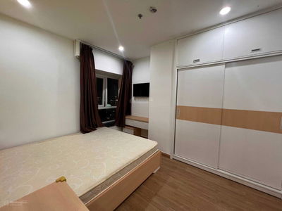 The Monarchy Project, Vietnam  The Monarchy Project, Vietnam