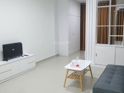 Topaz Twins Project, Vietnam Topaz Twins Project, Vietnam