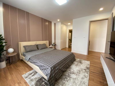 La Casta Van Phu Project La Casta Van Phu Project