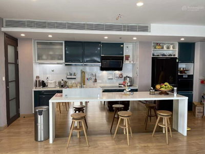 Diamond Island, Vietnam Diamond Island, Vietnam