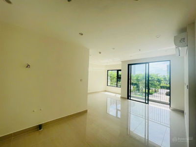Vinhomes Grand Park, Vietnam  Vinhomes Grand Park, Vietnam