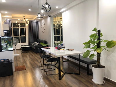 Hoang Anh Thanh Binh, Vietnam Hoang Anh Thanh Binh, Vietnam