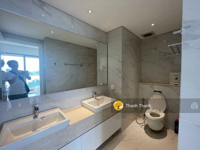 Diamond Island, Vietnam Diamond Island, Vietnam