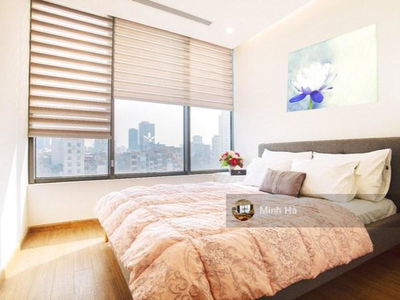 D'. Le Pont D'or - Hoang Cau, Vietnam D'. Le Pont D'or - Hoang Cau, Vietnam