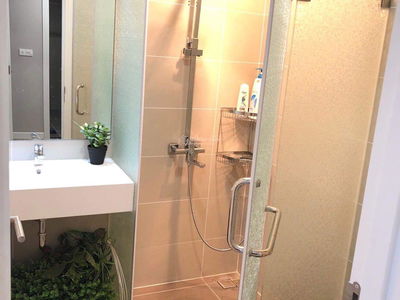 Kosmo Tay Ho, Vietnam Kosmo Tay Ho, Vietnam