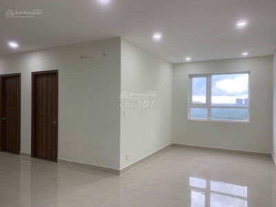 Topaz Elite, Vietnam Topaz Elite, Vietnam