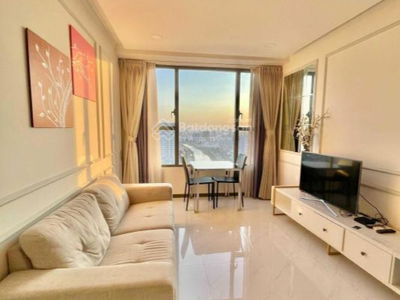 River Gate, Vietnam River Gate, Vietnam