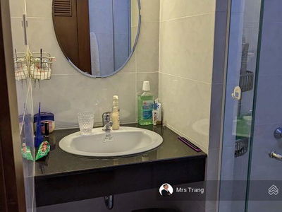 Hoang Anh Thanh Binh, Vietnam Hoang Anh Thanh Binh, Vietnam