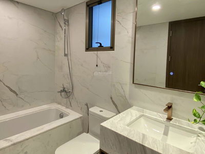 Of The Sun, Vietnam Of The Sun, Vietnam