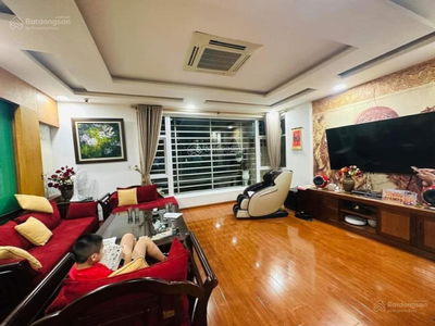 Tran Huy Lieu Street, Vietnam Tran Huy Lieu Street, Vietnam