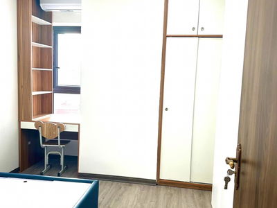 Momota Nguyen Duc Canh, Vietnam Momota Nguyen Duc Canh, Vietnam