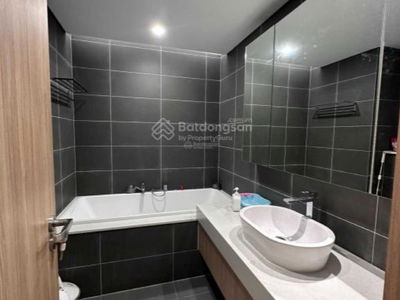 Florence My Dinh, Vietnam Florence My Dinh, Vietnam