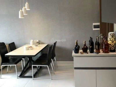 Jamila Khang Dien, Vietnam Jamila Khang Dien, Vietnam