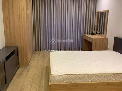 Trung Hoa Nhan Chinh, Vietnam Trung Hoa Nhan Chinh, Vietnam