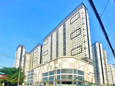 Topaz Elite, Vietnam Topaz Elite, Vietnam