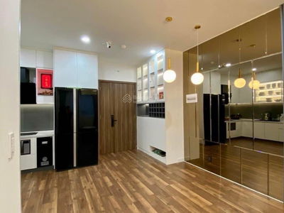 Topaz Elite, Vietnam Topaz Elite, Vietnam