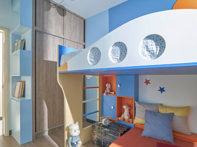 Of The Sun, Vietnam Of The Sun, Vietnam