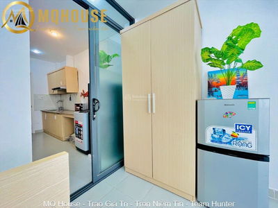 Huynh Van Banh Street, Vietnam Huynh Van Banh Street, Vietnam