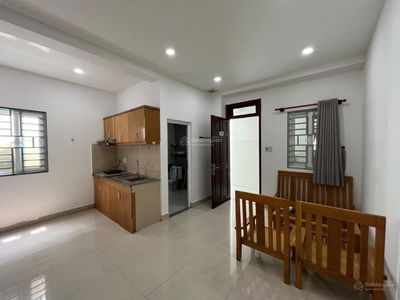 Cach Mang Thang Tam Street, Vietnam Cach Mang Thang Tam Street, Vietnam