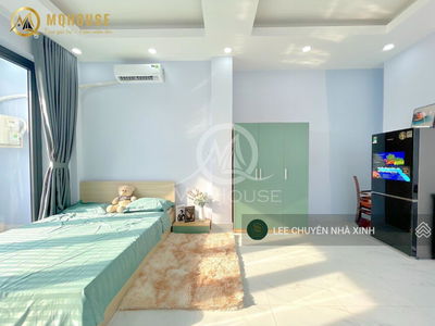 Au Co Street, Vietnam Au Co Street, Vietnam