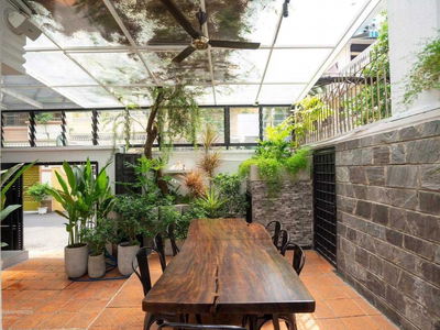 Nguyen Thi Minh Khai Street, Vietnam Nguyen Thi Minh Khai Street, Vietnam