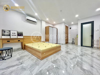 Chu Van An Street, Vietnam Chu Van An Street, Vietnam